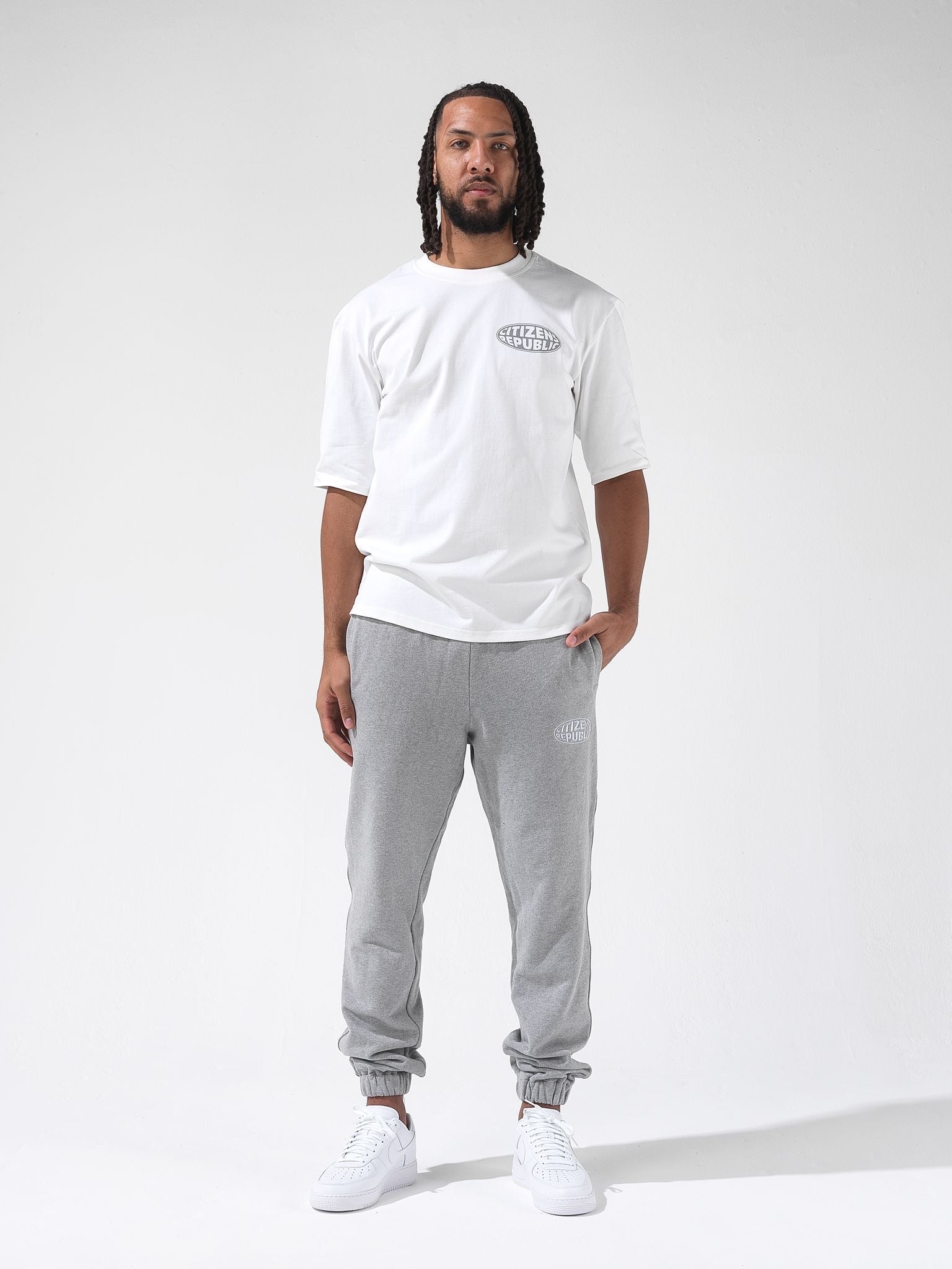 SHORT-SLEEVED COTTON CREWNECK