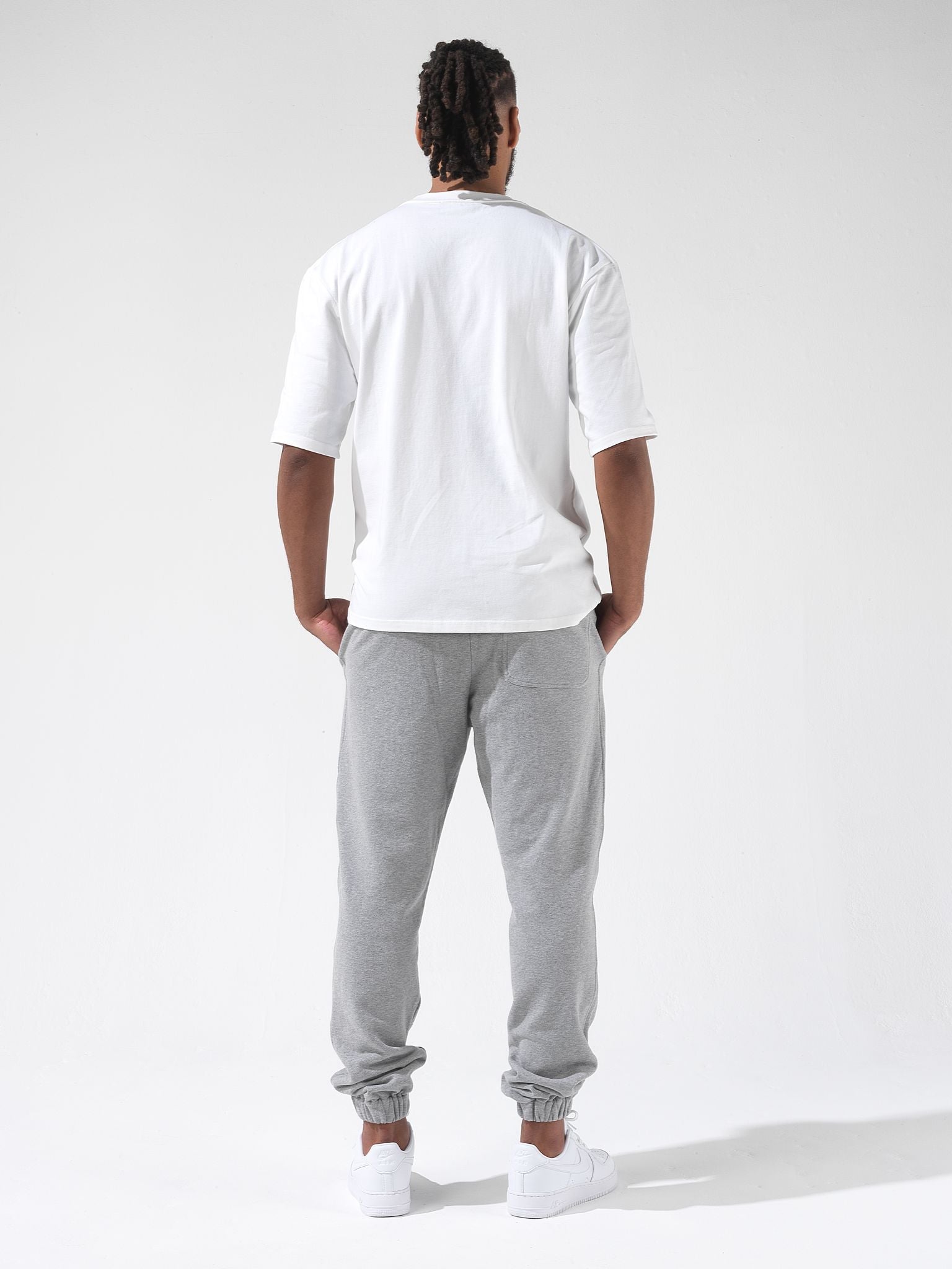 SHORT-SLEEVED COTTON CREWNECK