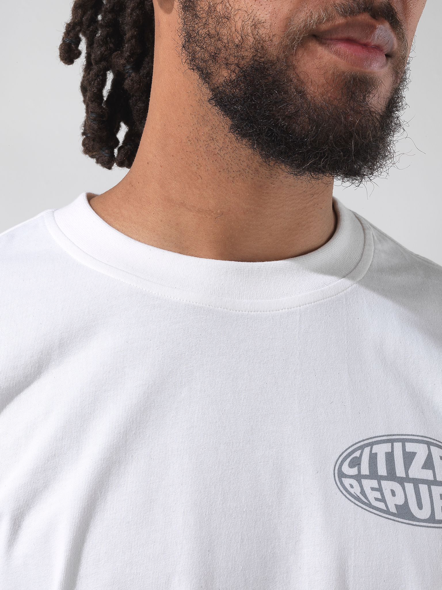 SHORT-SLEEVED COTTON CREWNECK