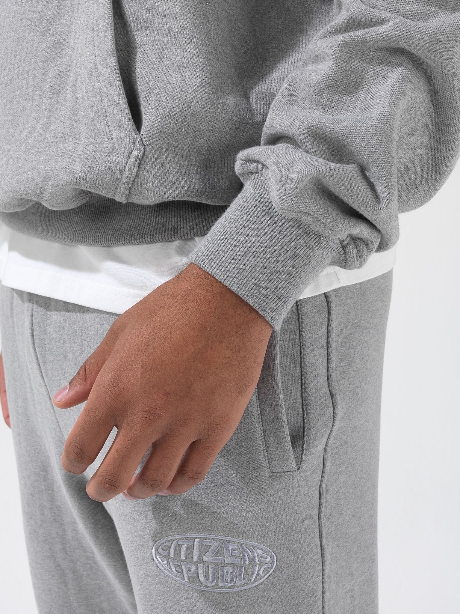 EMBROIDERED SIGNATURE COTTON HOODIE